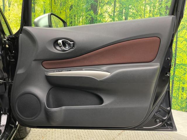 ノート ｅ－パワー　Ｘ　モード・プレミア　純正ＳＤナビ　全周囲カメラ　衝突被害軽減装置　禁煙車　コーナーセンサー　スマートキー　ＬＥＤヘッド　ＥＴＣ　オートライト　オートエアコン　純正１５インチアルミ　Ｂｌｕｅｔｏｏｔｈ　ＣＤ（36枚目）