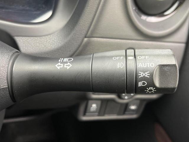 ノート ｅ－パワー　Ｘ　モード・プレミア　純正ＳＤナビ　全周囲カメラ　衝突被害軽減装置　禁煙車　コーナーセンサー　スマートキー　ＬＥＤヘッド　ＥＴＣ　オートライト　オートエアコン　純正１５インチアルミ　Ｂｌｕｅｔｏｏｔｈ　ＣＤ（44枚目）