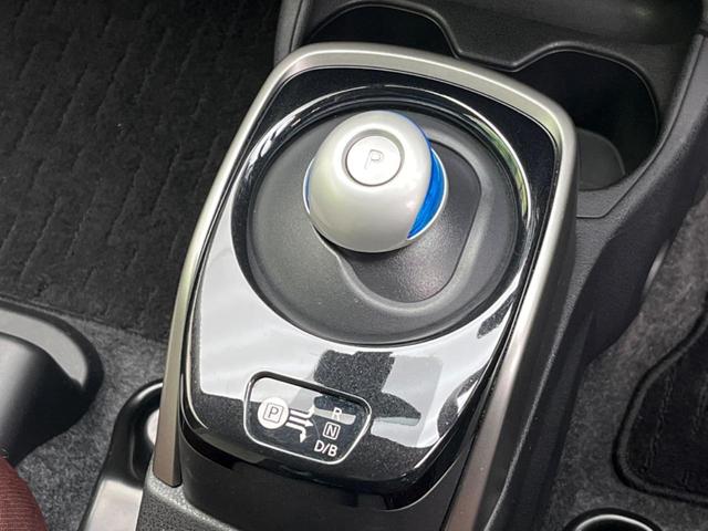 ノート ｅ－パワー　Ｘ　モード・プレミア　純正ＳＤナビ　全周囲カメラ　衝突被害軽減装置　禁煙車　コーナーセンサー　スマートキー　ＬＥＤヘッド　ＥＴＣ　オートライト　オートエアコン　純正１５インチアルミ　Ｂｌｕｅｔｏｏｔｈ　ＣＤ（49枚目）