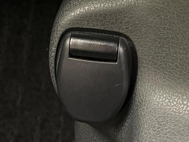 ノート ｅ－パワー　Ｘ　モード・プレミア　純正ＳＤナビ　全周囲カメラ　衝突被害軽減装置　禁煙車　コーナーセンサー　スマートキー　ＬＥＤヘッド　ＥＴＣ　オートライト　オートエアコン　純正１５インチアルミ　Ｂｌｕｅｔｏｏｔｈ　ＣＤ（50枚目）