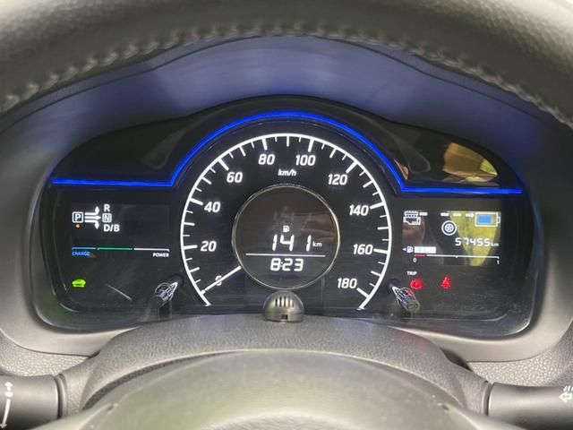 ノート ｅ－パワー　Ｘ　モード・プレミア　純正ＳＤナビ　全周囲カメラ　衝突被害軽減装置　禁煙車　コーナーセンサー　スマートキー　ＬＥＤヘッド　ＥＴＣ　オートライト　オートエアコン　純正１５インチアルミ　Ｂｌｕｅｔｏｏｔｈ　ＣＤ（60枚目）