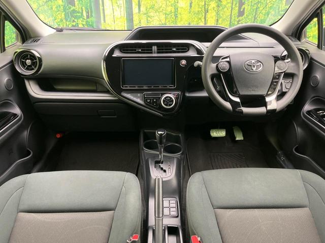 アクア Sスタイルブラック 純正9インチナビ バックカメラ 衝突被害軽減装置 禁煙車 コーナーセンサー スマートキー ETC2.0 オートハイビーム オートライト オートエアコン Bluetooth フルセグ(2枚目)