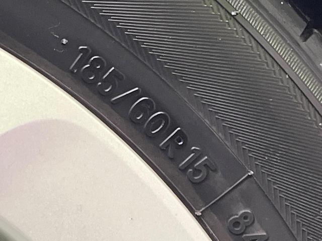 アクア Sスタイルブラック 純正9インチナビ バックカメラ 衝突被害軽減装置 禁煙車 コーナーセンサー スマートキー ETC2.0 オートハイビーム オートライト オートエアコン Bluetooth フルセグ(29枚目)