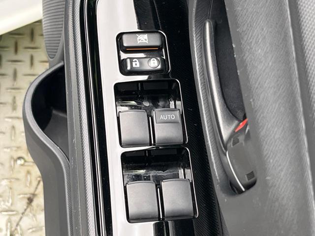 アクア Sスタイルブラック 純正9インチナビ バックカメラ 衝突被害軽減装置 禁煙車 コーナーセンサー スマートキー ETC2.0 オートハイビーム オートライト オートエアコン Bluetooth フルセグ(34枚目)