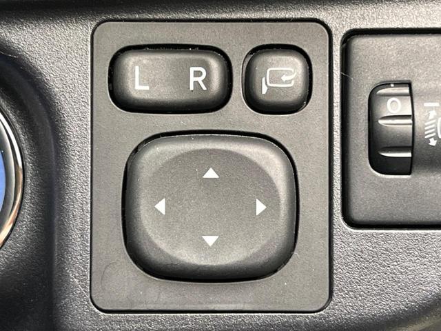 アクア Sスタイルブラック 純正9インチナビ バックカメラ 衝突被害軽減装置 禁煙車 コーナーセンサー スマートキー ETC2.0 オートハイビーム オートライト オートエアコン Bluetooth フルセグ(40枚目)