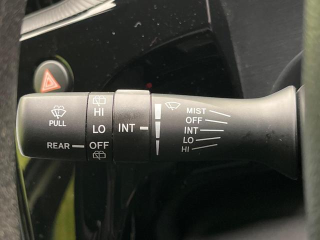 アクア Sスタイルブラック 純正9インチナビ バックカメラ 衝突被害軽減装置 禁煙車 コーナーセンサー スマートキー ETC2.0 オートハイビーム オートライト オートエアコン Bluetooth フルセグ(46枚目)