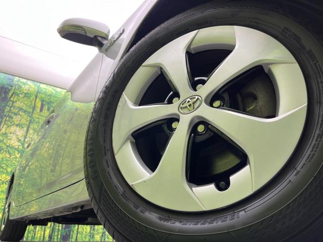 プリウス S SDナビ バックカメラ 禁煙車 スマトキー HIDヘッド ETC オートライト オートエアコン 純正15インチアルミ Blutooth CD DVD再生 フルセグ(13枚目)