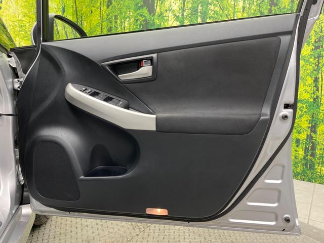 プリウス S SDナビ バックカメラ 禁煙車 スマトキー HIDヘッド ETC オートライト オートエアコン 純正15インチアルミ Blutooth CD DVD再生 フルセグ(36枚目)