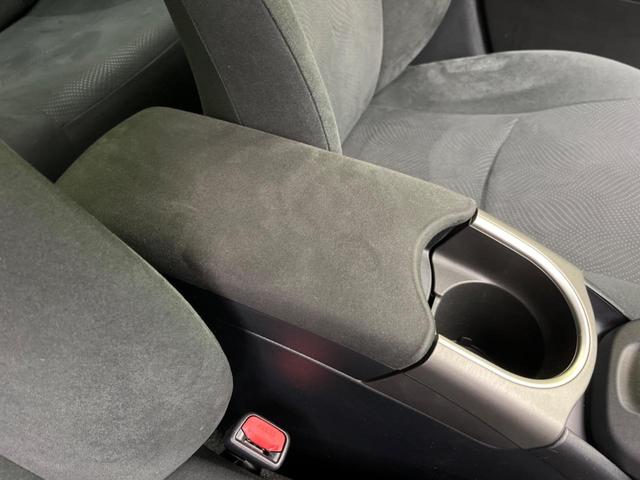プリウス S SDナビ バックカメラ 禁煙車 スマトキー HIDヘッド ETC オートライト オートエアコン 純正15インチアルミ Blutooth CD DVD再生 フルセグ(38枚目)