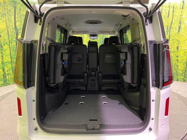 セレナ ハイウェイスターV 純正12型ナビ 両側電動ドア 全周囲カメラ 衝突被害軽減装置 ハーフレザーシート LEDヘッド ビルドインETC オートハイビーム オートライト デュアルエアコン 純正16インチアルミ(11枚目)