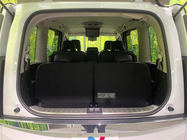 セレナ e-パワー ハイウェイスターV 純正12.3ナビ 両側電動ドア 後席モニター 全周囲ヵメラ 衝突被害軽減装置 レーダークルーズ 禁煙車 ハーフレザーシート コーナーセンサー スマートキー LEDヘッド ETC2.0 オートハイビーム(32枚目)