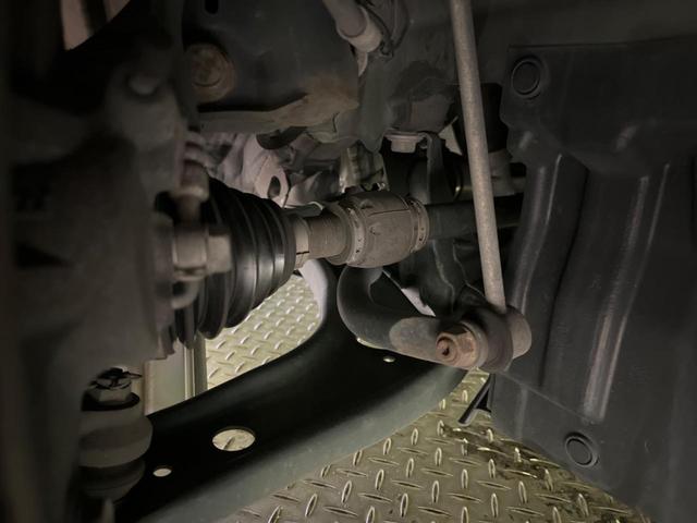 シエンタ G クエロ 両側電動ドア 全周囲カメラ 衝突被害軽減システム 禁煙車 ハーフレザーシート ドラレコ コーナーセンサー スマートキー LEDヘッド ETC2.0 オートハイビーム 車線逸脱警報 オートライト(20枚目)