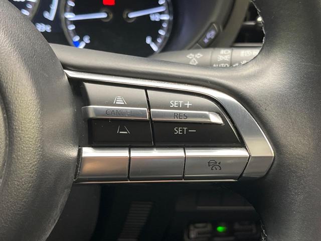 MAZDA3ファストバック 15Sツーリング 純正SDナビ 全周囲カメラ 衝突被害軽減システム レーダークルーズ 禁煙車 コーナーセンサー スマートキー LEDヘッド ビルトインETC オートハイビーム 車線逸脱警報 オートライト(6枚目)