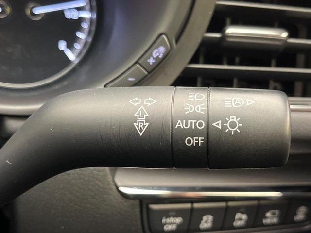 MAZDA3ファストバック 15Sツーリング 純正SDナビ 全周囲カメラ 衝突被害軽減システム レーダークルーズ 禁煙車 コーナーセンサー スマートキー LEDヘッド ビルトインETC オートハイビーム 車線逸脱警報 オートライト(37枚目)