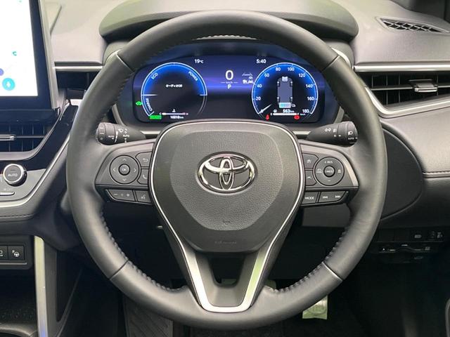 カローラクロス ハイブリッド　Ｚ　パノラマルーフ　禁煙車　純正１０．５インチディスプレイオーディオ　全周囲カメラ　セーフティセンス　レーダークルーズコントロール　ＬＥＤヘッドライト　パワーバックドア　前席シートヒーター（11枚目）