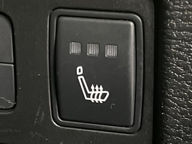 アウトランダーPHEV P 4WD 後席モニター 全周囲カメラ 衝突被害軽減システム レーダークルーズ 禁煙車 電動リアゲート ドラレコ コーナーセンサー スマートキー LEDヘッド ETC オートハイビーム オートライト(7枚目)