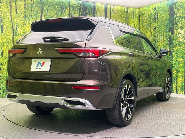 アウトランダーPHEV P 4WD 後席モニター 全周囲カメラ 衝突被害軽減システム レーダークルーズ 禁煙車 電動リアゲート ドラレコ コーナーセンサー スマートキー LEDヘッド ETC オートハイビーム オートライト(17枚目)