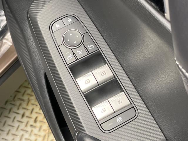 アウトランダーPHEV P 4WD 後席モニター 全周囲カメラ 衝突被害軽減システム レーダークルーズ 禁煙車 電動リアゲート ドラレコ コーナーセンサー スマートキー LEDヘッド ETC オートハイビーム オートライト(33枚目)