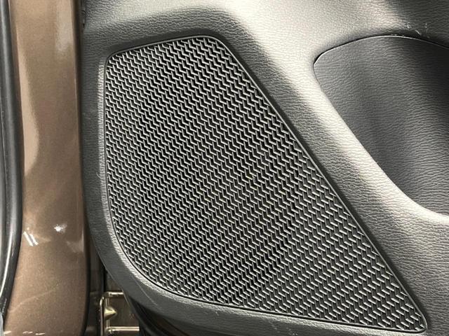 アウトランダーPHEV P 4WD 後席モニター 全周囲カメラ 衝突被害軽減システム レーダークルーズ 禁煙車 電動リアゲート ドラレコ コーナーセンサー スマートキー LEDヘッド ETC オートハイビーム オートライト(34枚目)