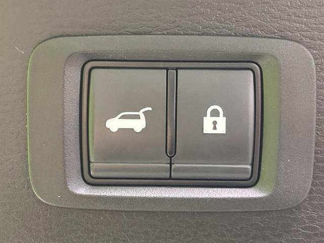 アウトランダーPHEV P 4WD 後席モニター 全周囲カメラ 衝突被害軽減システム レーダークルーズ 禁煙車 電動リアゲート ドラレコ コーナーセンサー スマートキー LEDヘッド ETC オートハイビーム オートライト(41枚目)