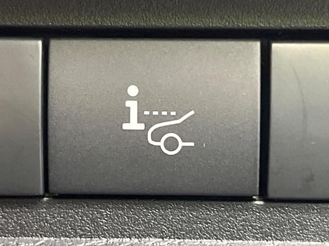 アウトランダーPHEV P 4WD 後席モニター 全周囲カメラ 衝突被害軽減システム レーダークルーズ 禁煙車 電動リアゲート ドラレコ コーナーセンサー スマートキー LEDヘッド ETC オートハイビーム オートライト(45枚目)