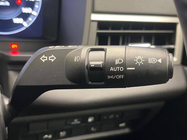 アウトランダーPHEV P 4WD 後席モニター 全周囲カメラ 衝突被害軽減システム レーダークルーズ 禁煙車 電動リアゲート ドラレコ コーナーセンサー スマートキー LEDヘッド ETC オートハイビーム オートライト(53枚目)