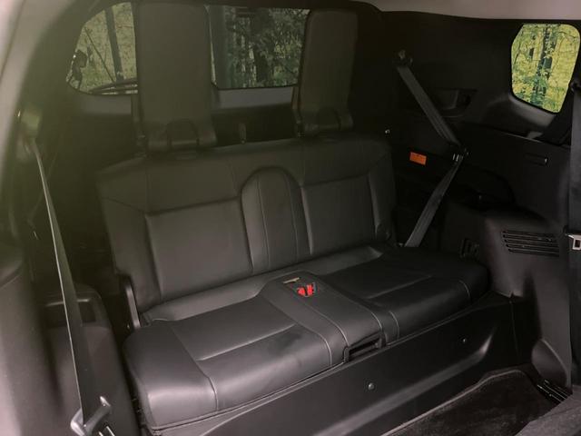 アウトランダーPHEV P 4WD 後席モニター 全周囲カメラ 衝突被害軽減システム レーダークルーズ 禁煙車 電動リアゲート ドラレコ コーナーセンサー スマートキー LEDヘッド ETC オートハイビーム オートライト(75枚目)