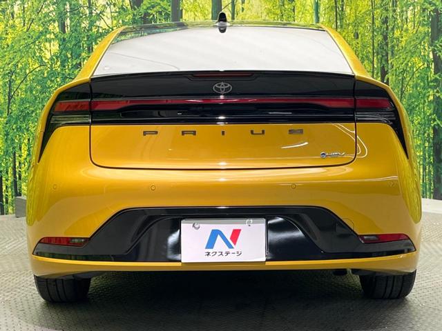 安心の最長１０年・走行無制限保証（有償）をご用意。保証内容も充実はもちろん、無料点検＆オイル交換や、年中無休の全国・２４時間ロードサービスも付帯されておりますのでご安心下さい。