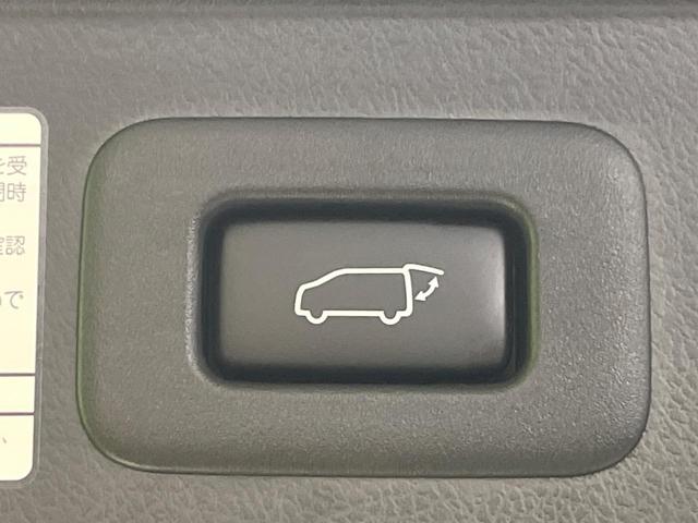 ヴェルファイアハイブリッド ＺＲ　Ｇエディション　サンルーフ　両側電動ドア　後席モニター　バックカメラ　１００Ｖ電源　衝突被害軽減システム　レーダークルーズ　電動リアゲート　レザーシート　前席シートエアコン　前後席パワーシート　ドラレコ（34枚目）