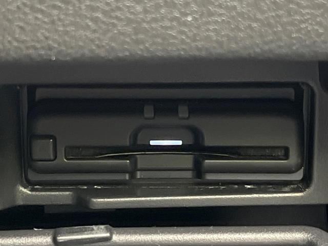 セレナ ｅ－パワー　ハイウェイスターＶ　両側電動ドア　後席モニター　全周囲カメラ　衝突被害軽減システム　レーダークルーズ　禁煙車　ハーフレザーシート　ドラレコ　コーナーセンサー　スマートキー　ＬＥＤヘッド　ビルトインＥＴＣ（31枚目）