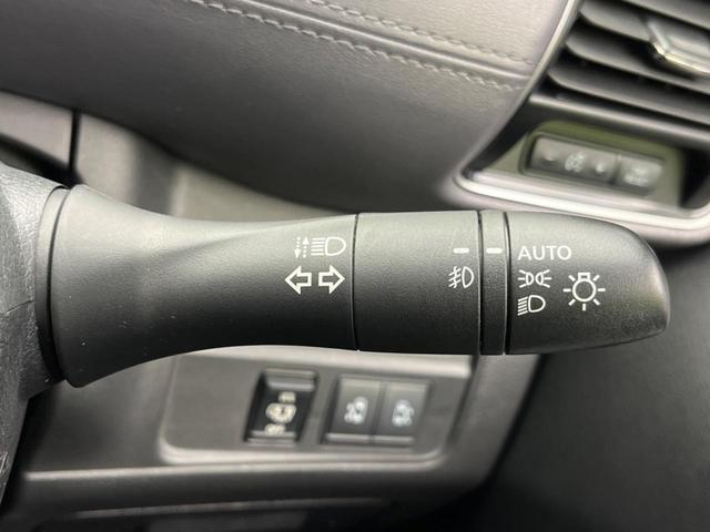 セレナ ｅ－パワー　ハイウェイスターＶ　両側電動ドア　後席モニター　全周囲カメラ　衝突被害軽減システム　レーダークルーズ　禁煙車　ハーフレザーシート　ドラレコ　コーナーセンサー　スマートキー　ＬＥＤヘッド　ビルトインＥＴＣ（49枚目）