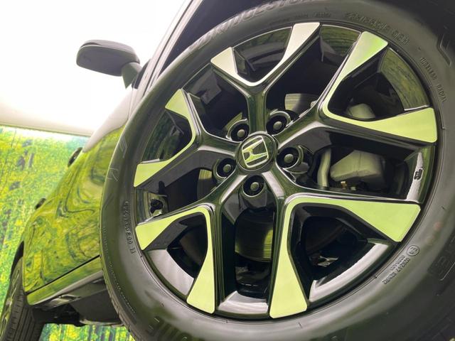ＺＲ－Ｖ ｅ：ＨＥＶ　Ｚ　禁煙車　純正９型ディスプレイオーディオ　ホンダセンシング　アダプティブクルーズコントロール　ＬＥＤヘッドライト　全周囲カメラ　ブラインドスポットモニター　前席パワーシート　シートヒーター（13枚目）