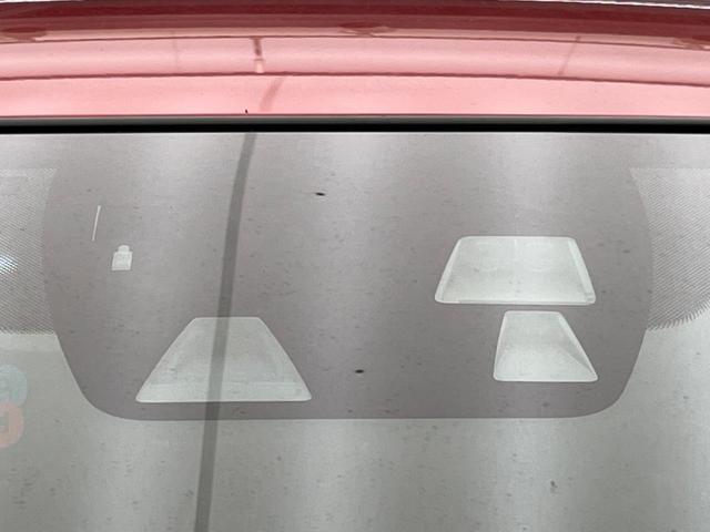 デミオ １３Ｓツーリング　禁煙車　マツダコネクトナビ　スマートシティブレーキサポート　ＬＥＤヘッドライト　バックカメラ　ドライブレコーダー　シートヒーター　オートエアコン　オートライト　ブラインドスポットモニター（4枚目）