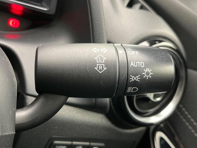 デミオ １３Ｓツーリング　禁煙車　マツダコネクトナビ　スマートシティブレーキサポート　ＬＥＤヘッドライト　バックカメラ　ドライブレコーダー　シートヒーター　オートエアコン　オートライト　ブラインドスポットモニター（32枚目）
