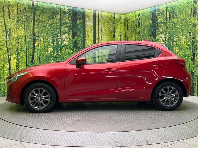 デミオ １３Ｓツーリング　禁煙車　マツダコネクトナビ　スマートシティブレーキサポート　ＬＥＤヘッドライト　バックカメラ　ドライブレコーダー　シートヒーター　オートエアコン　オートライト　ブラインドスポットモニター（43枚目）