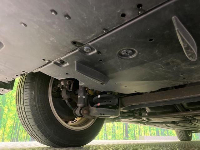 プリウス Ｌ　禁煙車　純正ナビ　スマートキー　電動格納ミラー　オートエアコン　純正１５インチアルミホイール　ステアリングスイッチ　電動格納ミラー　地デジ　ヘッドライトレベライザー（22枚目）