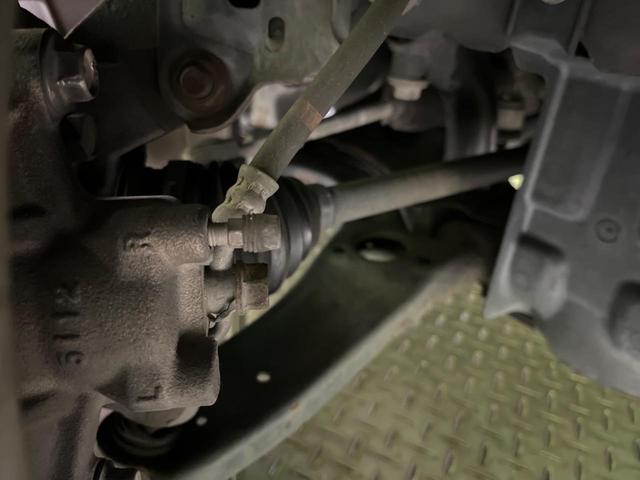 ミラカスタム Ｘ　禁煙車　ドライブレコーダー　スマートキー　ＥＴＣ　純正１４インチアルミ　オートエアコン　ＣＤ　電動格納ミラー　純正１４インチアルミホイール　アームレスト（20枚目）