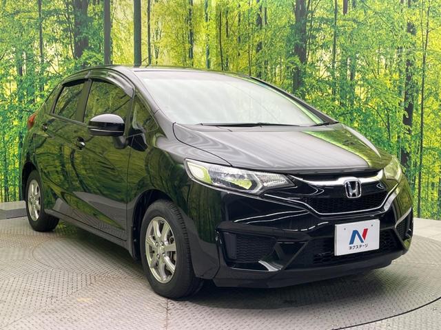 フィット 13G・Fパッケージ ファインエディション 禁煙車 純正ナビ バックカメラ ETC スマートキー オートエアコン アイドリングストップ 電動格納ミラー アームレスト 14インチアルミホイール(16枚目)