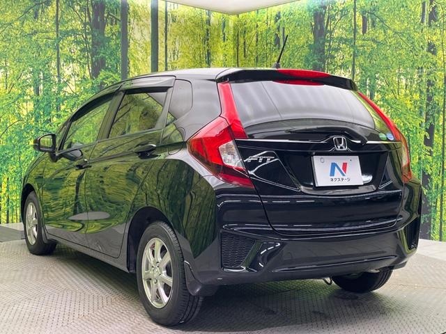 フィット 13G・Fパッケージ ファインエディション 禁煙車 純正ナビ バックカメラ ETC スマートキー オートエアコン アイドリングストップ 電動格納ミラー アームレスト 14インチアルミホイール(24枚目)