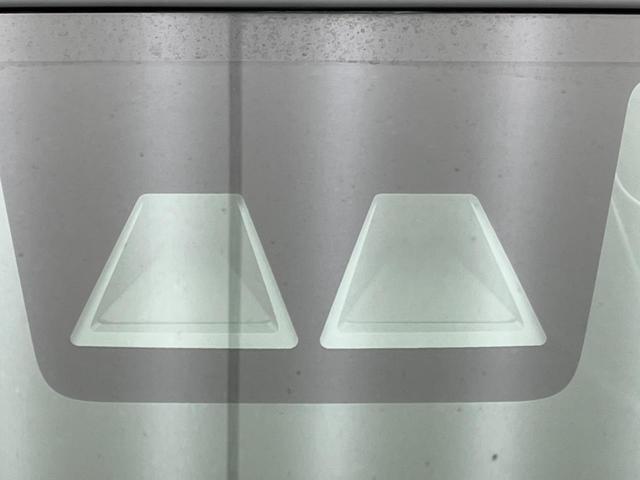 ルーミー カスタムＧ－Ｔ　純正９型ナビ　両側電動ドア　バックカメラ　衝突被害軽減システム　レーダークルーズ　禁煙車　コーナーセンサー　スマートキー　ビルトインＥＴＣ　純正１４インチアルミ　オートライト　オートエアコン（4枚目）