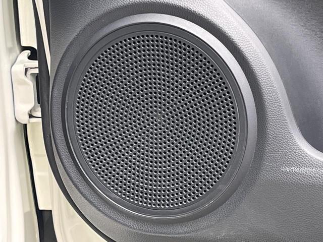 Ｎ－ＯＮＥ プレミアムツアラーＳＳネオクラシックレーサーパッケジ　純正ナビ　バックカメラ　衝突被害軽減装置　禁煙車　ドラレコ　スマートキー　ＨＩＤヘッド　ビルドインＥＴＣ　クルコン　純正１５インチアルミ　オートエアコン　Ｂｌｕｅｔｏｏｔｈ　ＣＤ（34枚目）