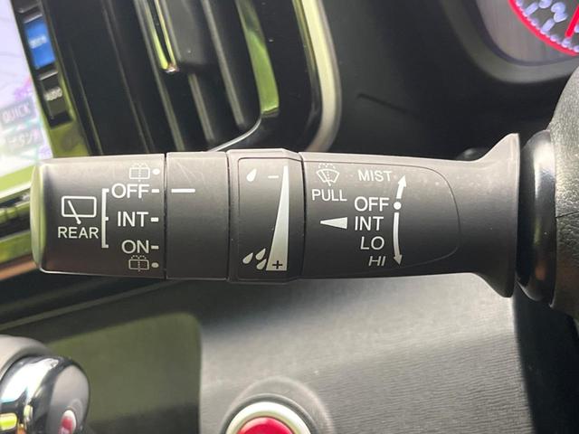 Ｎ－ＯＮＥ プレミアムツアラーＳＳネオクラシックレーサーパッケジ　純正ナビ　バックカメラ　衝突被害軽減装置　禁煙車　ドラレコ　スマートキー　ＨＩＤヘッド　ビルドインＥＴＣ　クルコン　純正１５インチアルミ　オートエアコン　Ｂｌｕｅｔｏｏｔｈ　ＣＤ（44枚目）