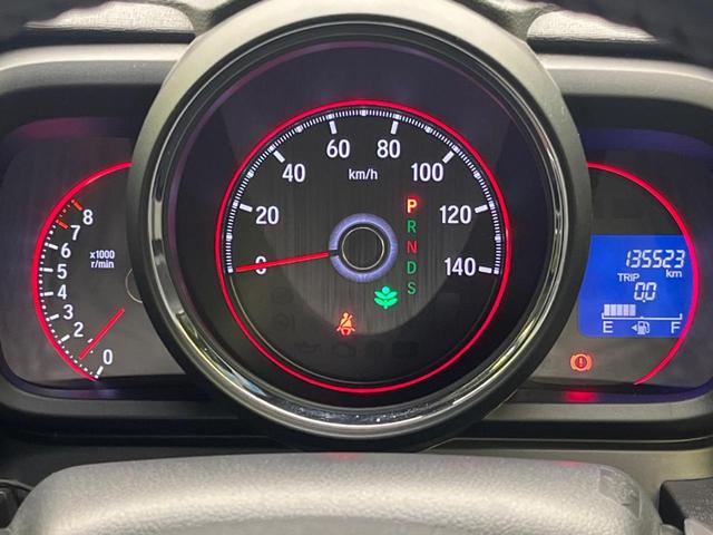 Ｎ－ＯＮＥ プレミアムツアラーＳＳネオクラシックレーサーパッケジ　純正ナビ　バックカメラ　衝突被害軽減装置　禁煙車　ドラレコ　スマートキー　ＨＩＤヘッド　ビルドインＥＴＣ　クルコン　純正１５インチアルミ　オートエアコン　Ｂｌｕｅｔｏｏｔｈ　ＣＤ（45枚目）