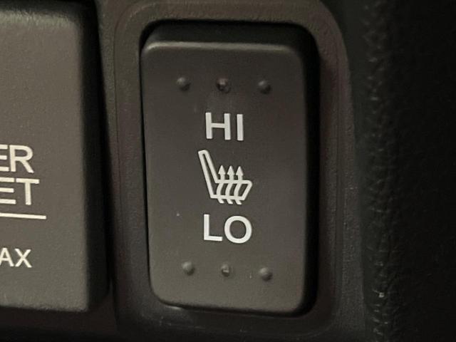 Ｎ－ＯＮＥ プレミアムツアラーＳＳネオクラシックレーサーパッケジ　純正ナビ　バックカメラ　衝突被害軽減装置　禁煙車　ドラレコ　スマートキー　ＨＩＤヘッド　ビルドインＥＴＣ　クルコン　純正１５インチアルミ　オートエアコン　Ｂｌｕｅｔｏｏｔｈ　ＣＤ（47枚目）