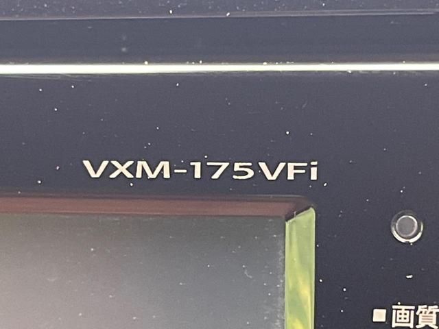 Ｎ－ＯＮＥ プレミアムツアラーＳＳネオクラシックレーサーパッケジ　純正ナビ　バックカメラ　衝突被害軽減装置　禁煙車　ドラレコ　スマートキー　ＨＩＤヘッド　ビルドインＥＴＣ　クルコン　純正１５インチアルミ　オートエアコン　Ｂｌｕｅｔｏｏｔｈ　ＣＤ（52枚目）