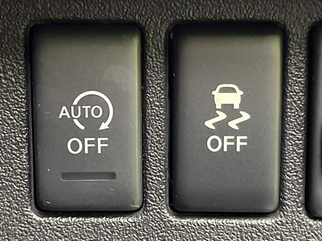 マーチ ニスモ　バックカメラ　禁煙車　ドラレコ　スマートキー　ＥＴＣ　純正１６インチアルミ　オートハイビーム　オートライト　オートエアコン　Ｂｌｕｅｔｏｏｔｈ　ＣＤ　ＤＶＤ再生　フルセグ（42枚目）