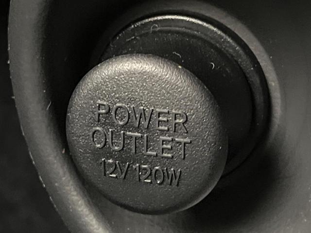 マーチ ニスモ　バックカメラ　禁煙車　ドラレコ　スマートキー　ＥＴＣ　純正１６インチアルミ　オートハイビーム　オートライト　オートエアコン　Ｂｌｕｅｔｏｏｔｈ　ＣＤ　ＤＶＤ再生　フルセグ（43枚目）