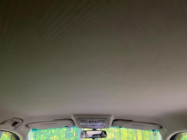 フーガ ３５０ＧＴスポーツパッケージ　メーカー純正ナビ　助手席パワーオットマン　黒革シート　前席シートベンチレーション　運転席ポジションメモリー付きパワーシート　バックカメラ　サイドカメラ　ＥＴＣ　ＨＩＤヘッドライト（24枚目）