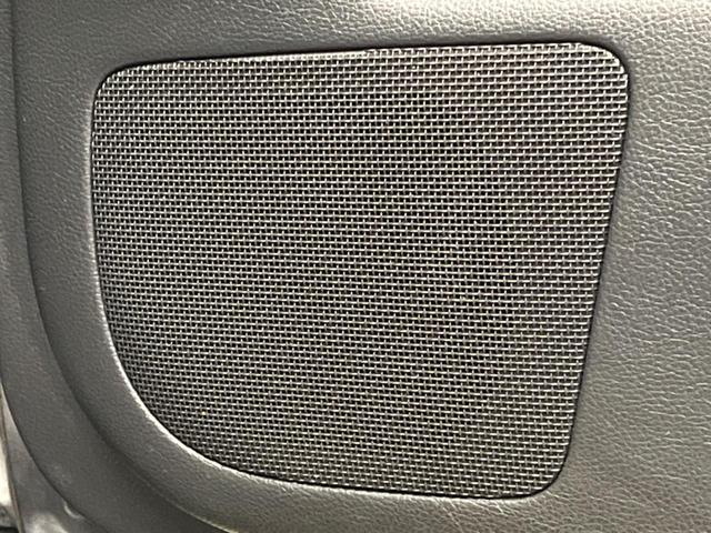 フーガ ３５０ＧＴスポーツパッケージ　メーカー純正ナビ　助手席パワーオットマン　黒革シート　前席シートベンチレーション　運転席ポジションメモリー付きパワーシート　バックカメラ　サイドカメラ　ＥＴＣ　ＨＩＤヘッドライト（27枚目）