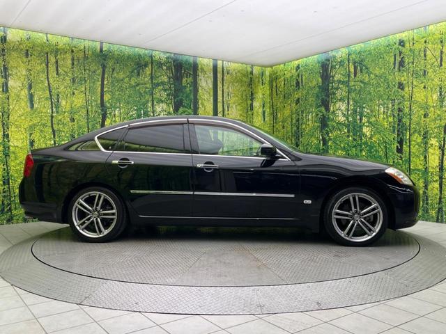 フーガ ３５０ＧＴスポーツパッケージ　メーカー純正ナビ　助手席パワーオットマン　黒革シート　前席シートベンチレーション　運転席ポジションメモリー付きパワーシート　バックカメラ　サイドカメラ　ＥＴＣ　ＨＩＤヘッドライト（54枚目）